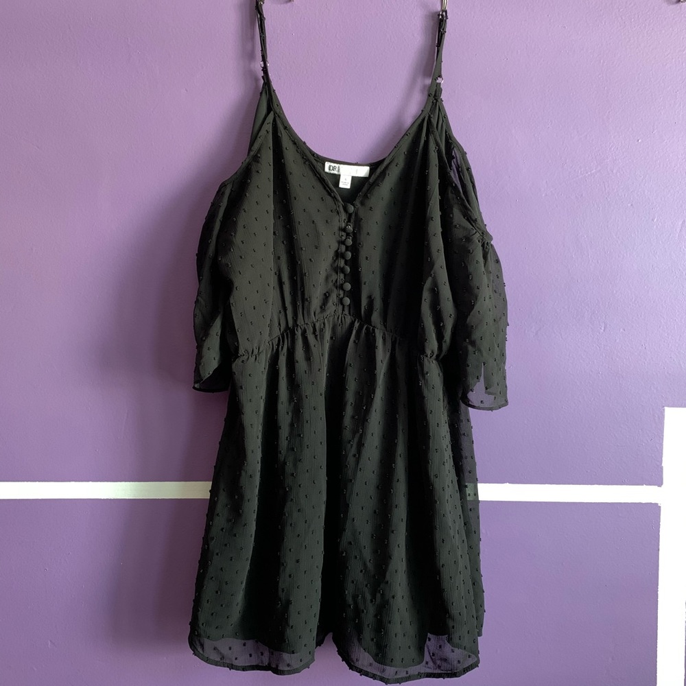 Chiffon black dress.
